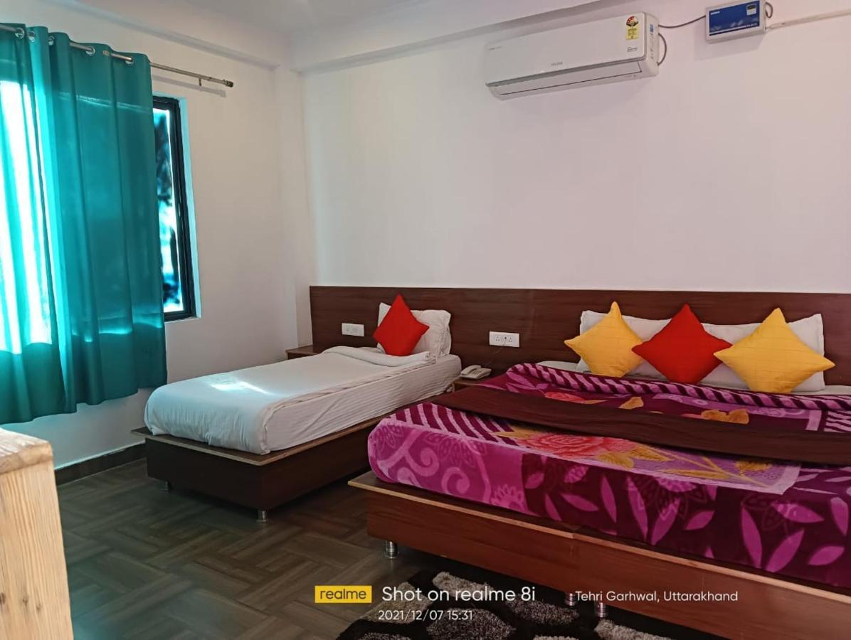 Orchid Hostel And Hotel Tapovan Exterior photo